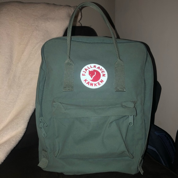 fjallraven kanken backpack poshmark
